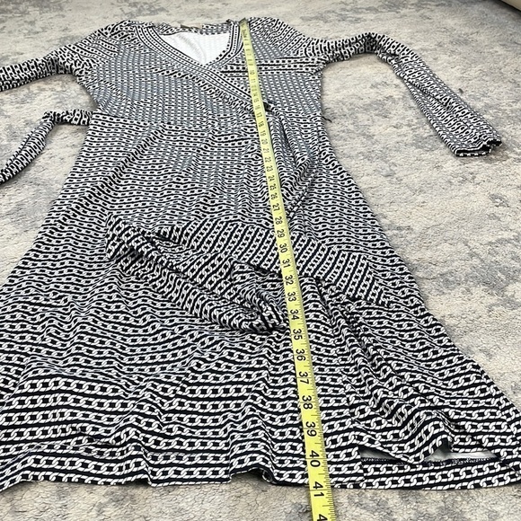 Banana Republic Gemma Chain Print Wrap Dress Long Sleeve Stretch Jersey Sz M - Picture 8 of 11